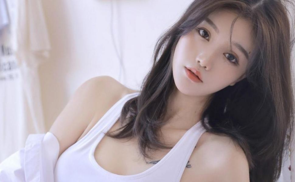 时间线复盘：抖音神曲《哪里都是你》主唱队长被曝婚内出轨与粉丝约炮