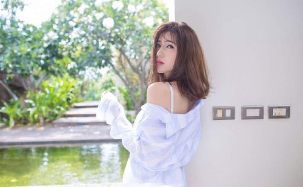 NBA球星穆雷女友哈珀·亨佩尔私密视频外泄，排球女神形象引热议