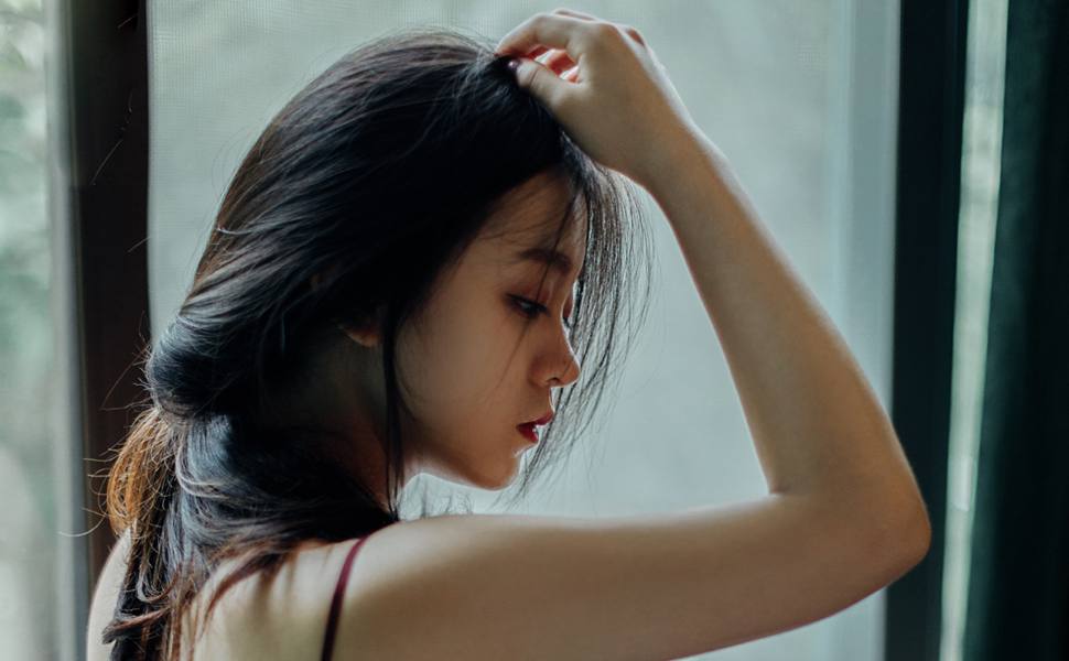 台球圈炸锅：已婚女助教张佳玉与学员私密视频外流，全程露脸反差巨大